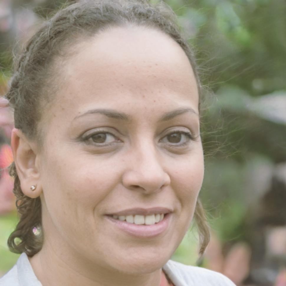 Inés Morales, Coordinadora de Programas Educativos